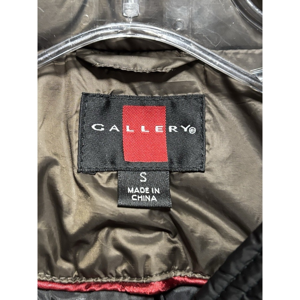 Gallery Puffer Jacket Zip/Snap Up Hood Size Large Zip Pockets Lined Black Toggle - Picture 3 of 9